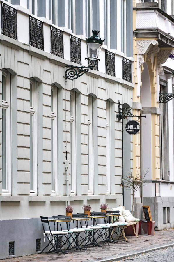 The Bank 1869 - Unique Guestrooms In The Historic Center Of Brygge Exteriör bild