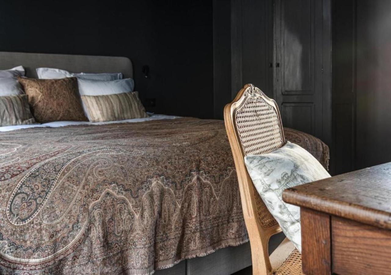 The Bank 1869 - Unique Guestrooms In The Historic Center Of Brygge Exteriör bild